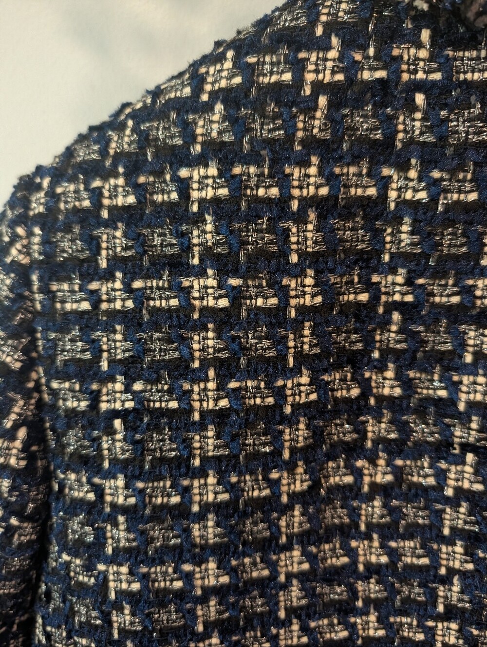 J. Crew Navy and White Tweed Blazer And Pencil Skirt Set Sz 4 - Picture 11 of 16